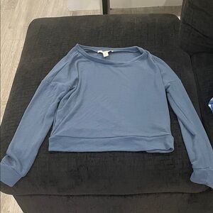 Forever 21 Blue Cropped Sweatshirt